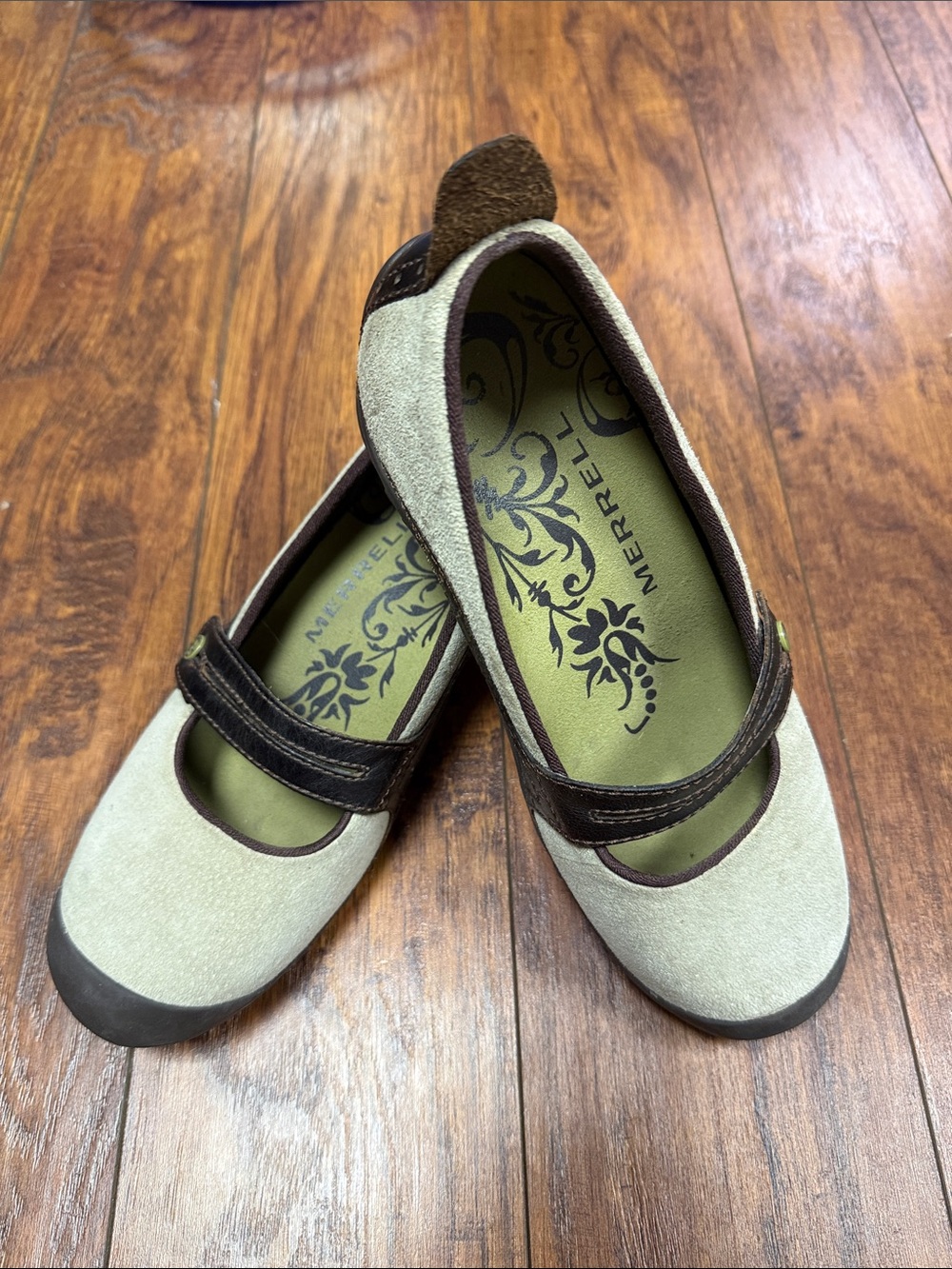 Merrell Two-Tone Olive Green and Dark Brown Suede Mary Jane Flats